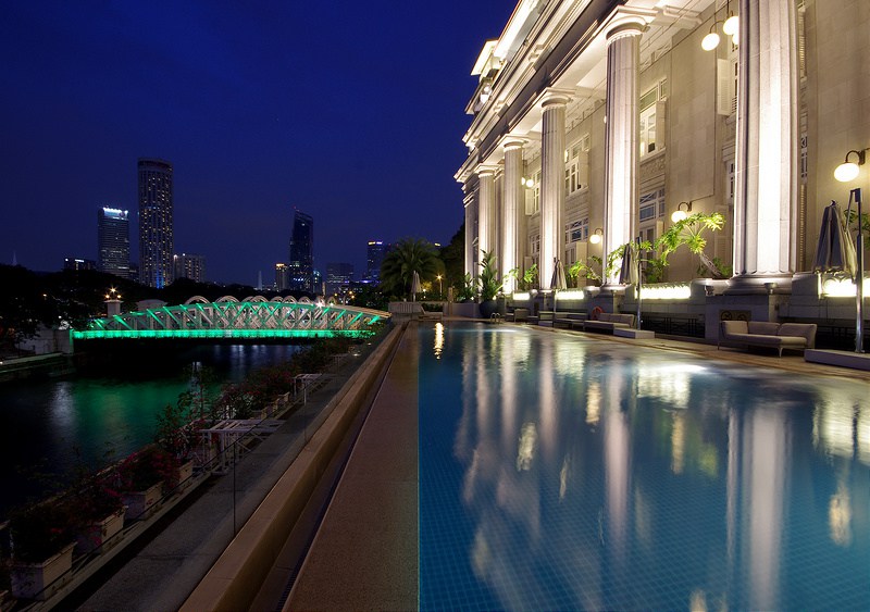 Fullerton Hotel view