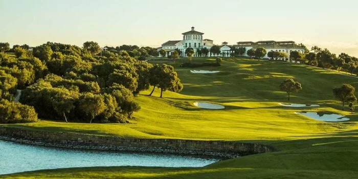 La Reserva golfbane