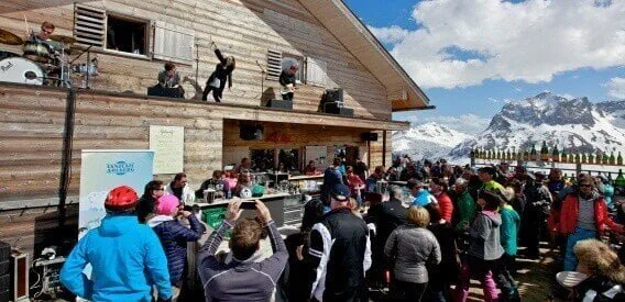 Skirejsetips til Østrig. Lech Zuers. Tanzcafe Arlberg