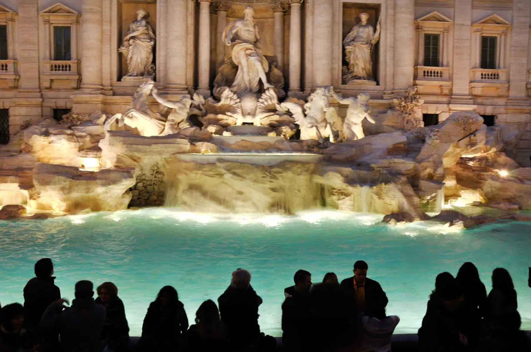 Trevi fontænen aften, (Fontana di Trevi), Rom, Italien
