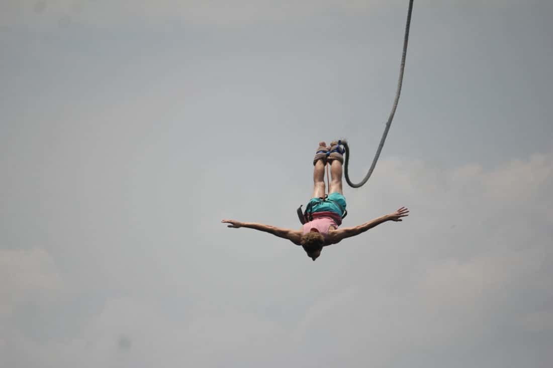 Bungee jumping in Uganda 2