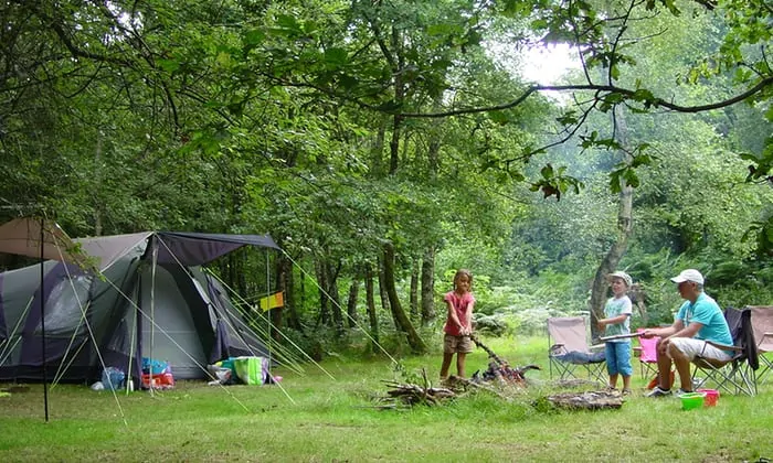 Camping i Frankrig på privat bondegård ude i naturen