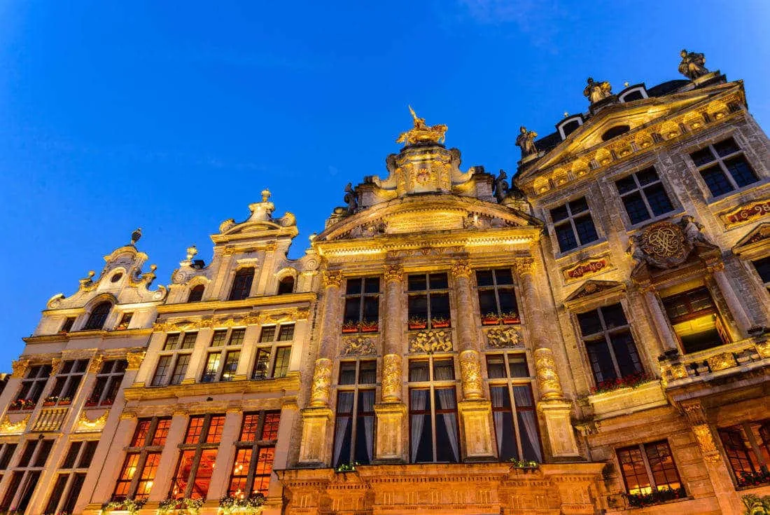 Bruxelles i Belgien er livsnydernes by 2 bruxelles grand place night time