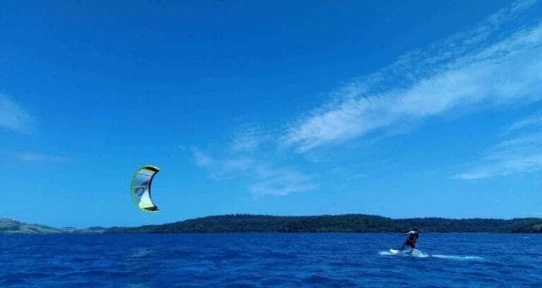 Action på Fiji 4 bro kitesurfing