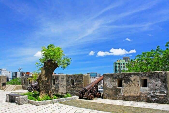 Monte Fort, Macau, China. Canons, attractions