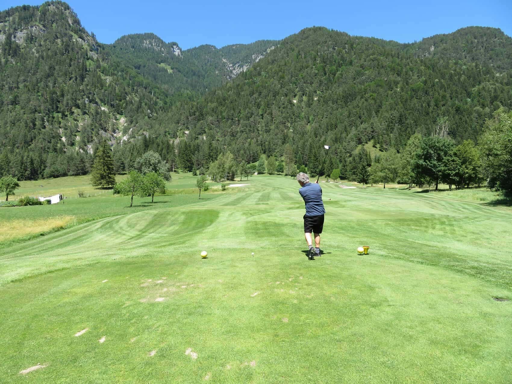 Laerchenholf golf par 5 drive