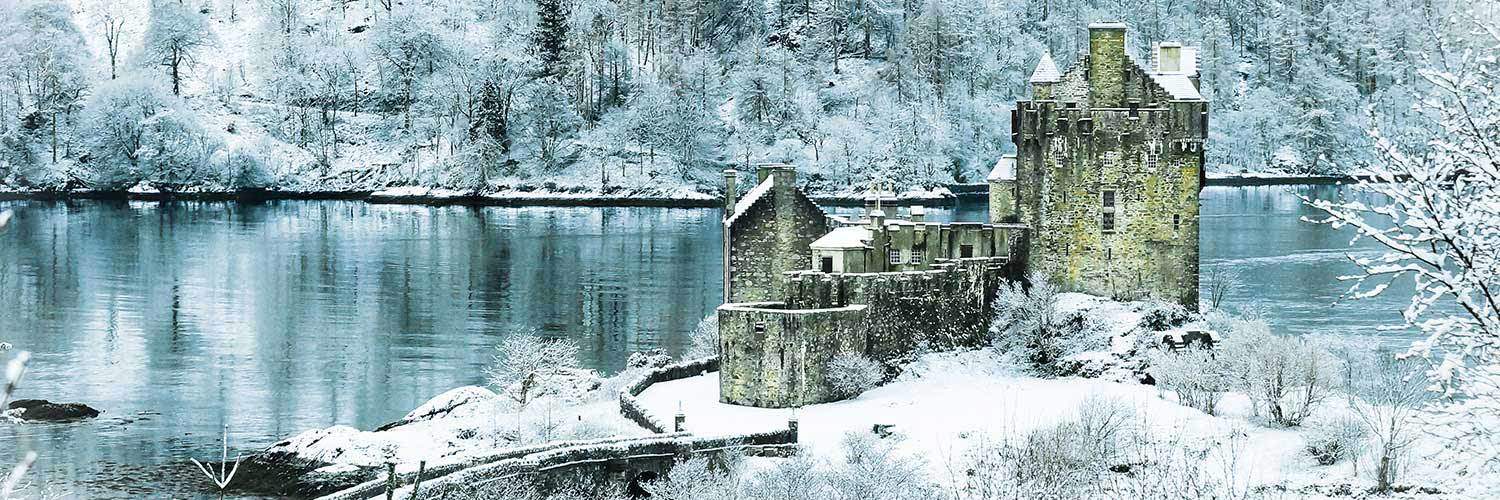 Eilean castle i Skotland-donan-winter