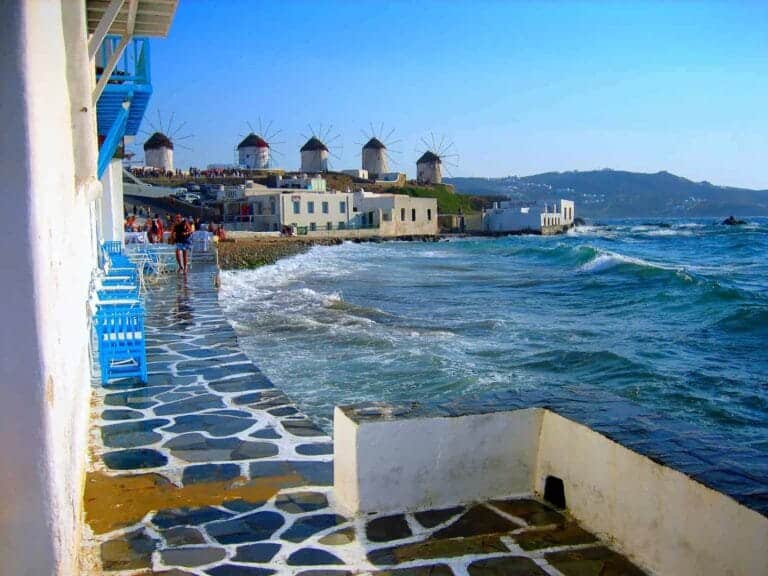 Mykonos og top kandidat til "smukkeste græske ø" 2 Vindmøllerne på Mykonos, Cykladerne