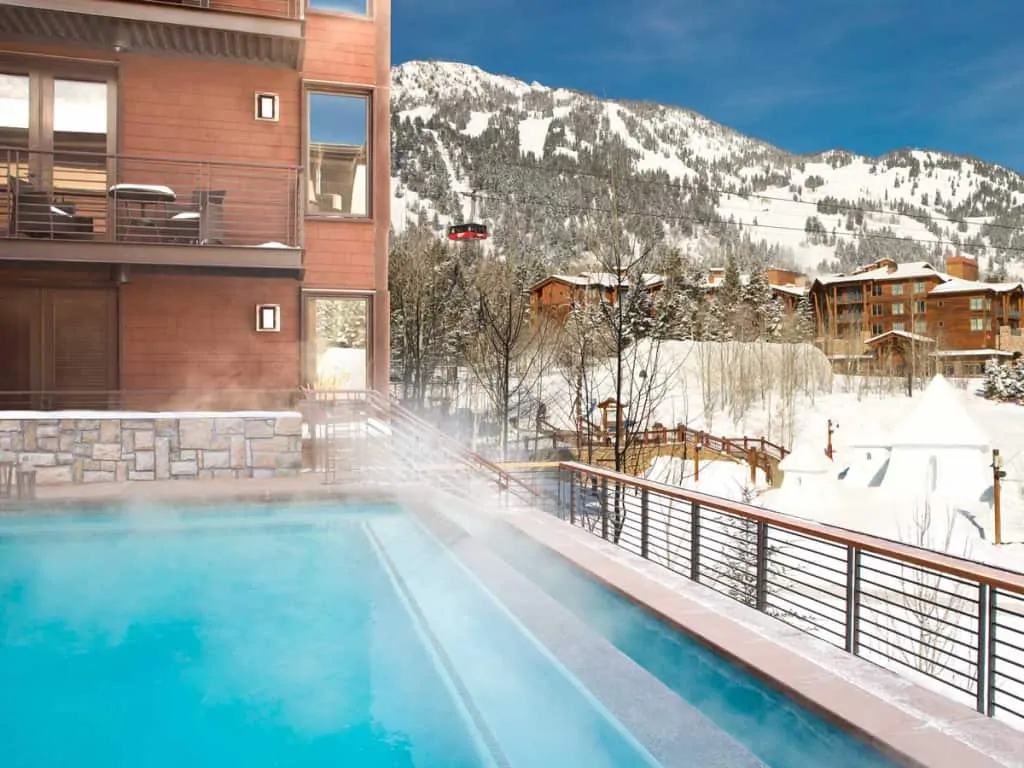 Jackson Hotel outdoor pool in winter