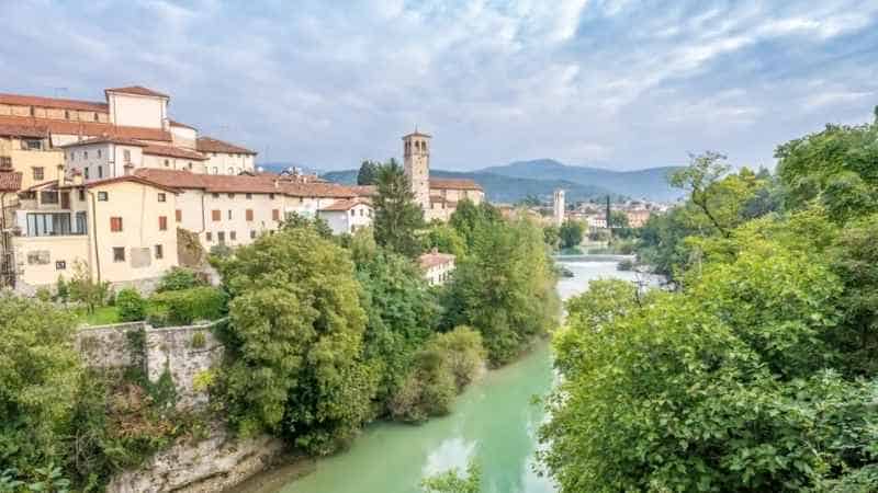 Cividale del Friuli floden, Rejser til Italien