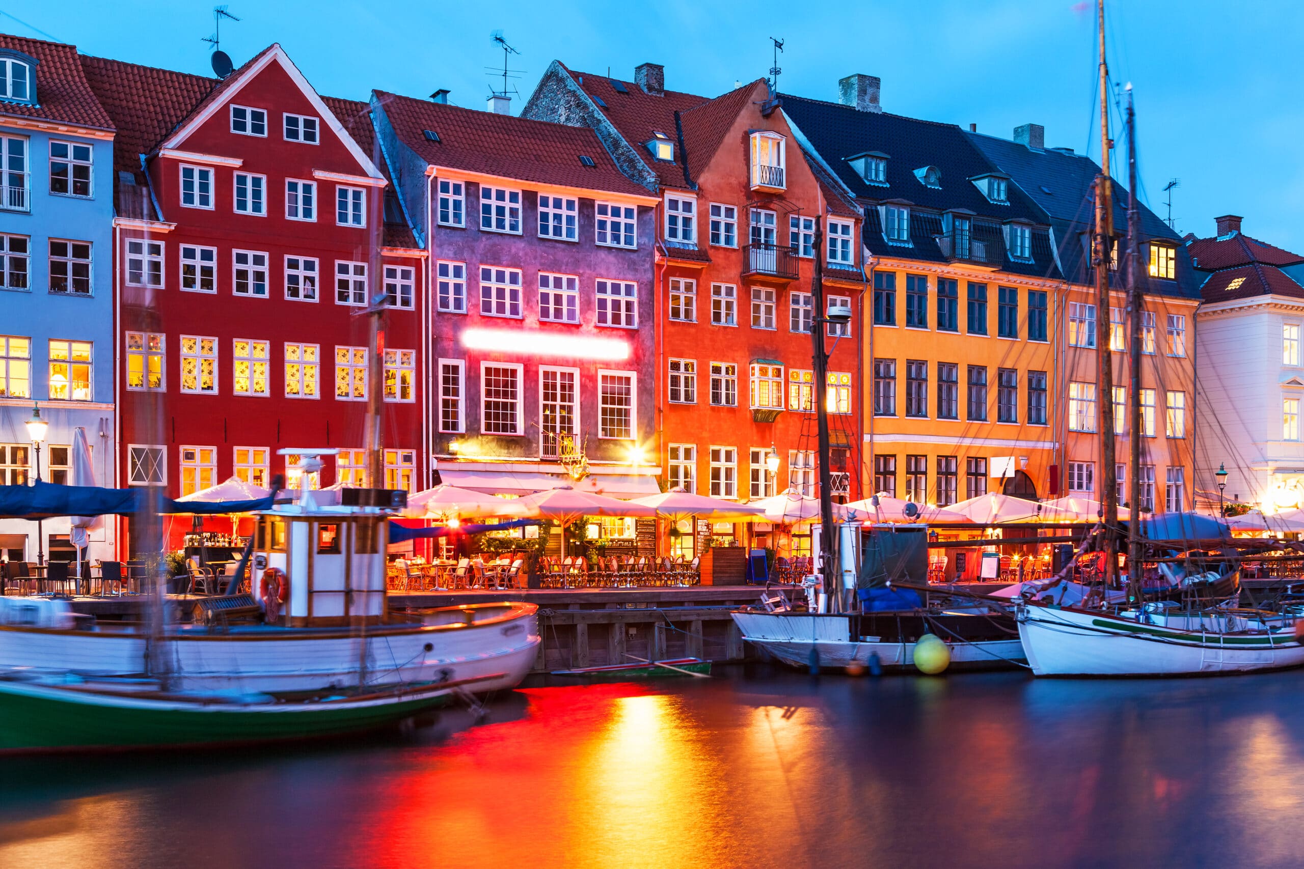 Nyhavn, den sjove side af kanalen, her jeg havde kontor, good times