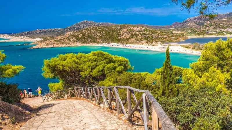 Sardinien, Rejser til Italien