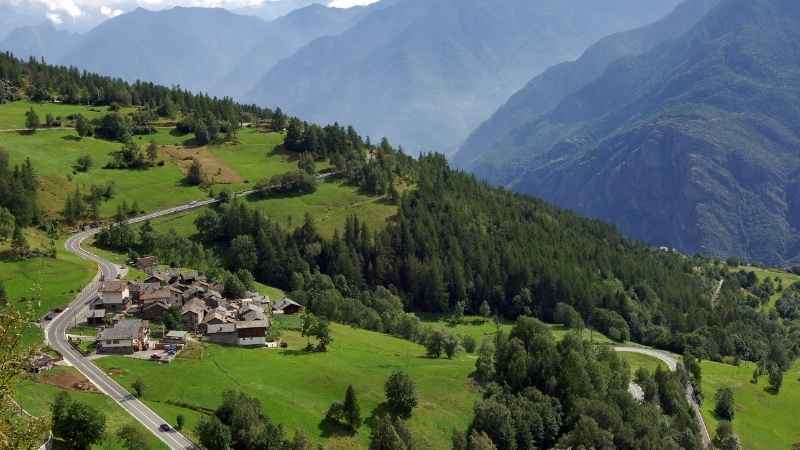 Valle d’Aosta, Rejser til Italien