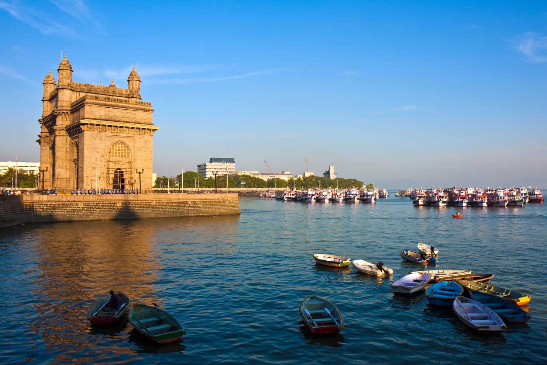 Mumbai, Gateway of India, Rejser til Indien