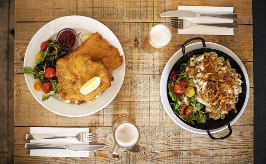 WienerSchnitzel & Spätzle, Østrig