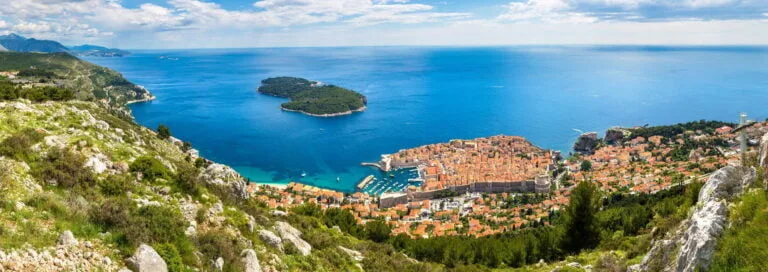 Dubrovnik: En Rejse gennem Historie og Skønhed 11 Den smukke by Dubrovnik, Kroatien