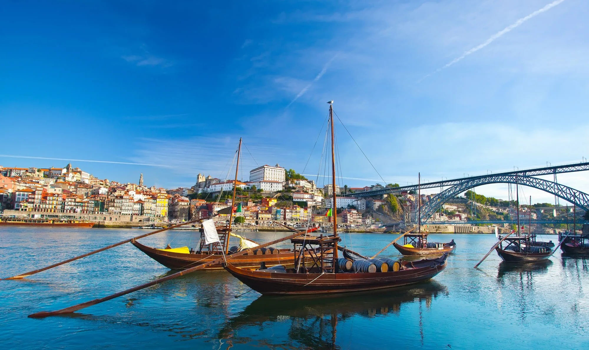 Besøg Portugal og den fine gamle udskibningsby Porto. Idag IT relevant 