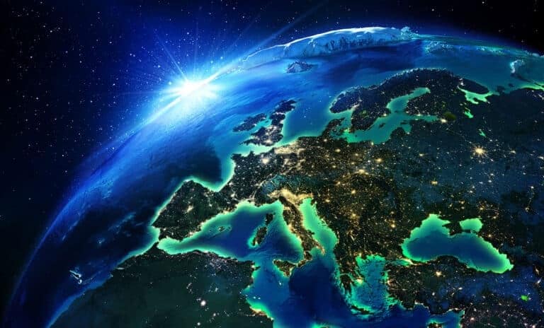 Rejser til EU, her Europa set fra rummet