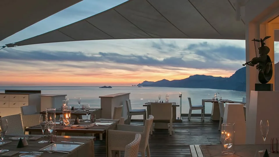 Casa Angelina, solnedgangen ved Amalfi og en solnedgang på bordet, som livet burde være