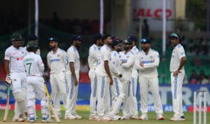 KANPUR INDIA SEPTEMBER 27 2024 Team India wait for review against Bangladeshi Batsman during the first day of the Second Test cricket match between India and Bangladesh at Green Park Stadium on September 27 2024 in Kanpur India — Photo by HTSyndication. Stock photo.