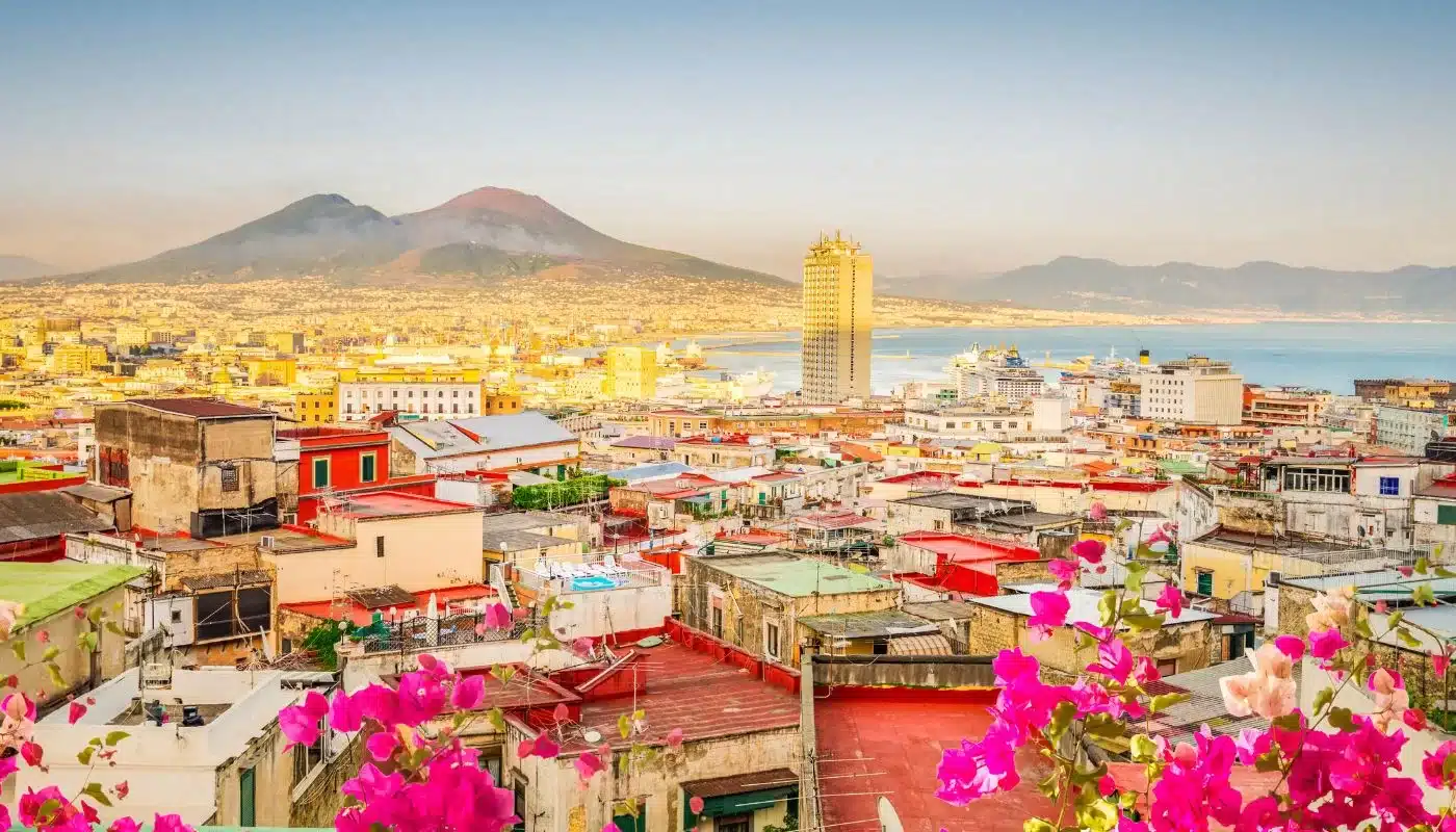 Napoli and Mount Vesuvius