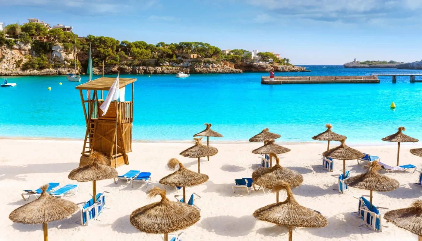 Mallorca for sol, strand, golf og bjergvandring