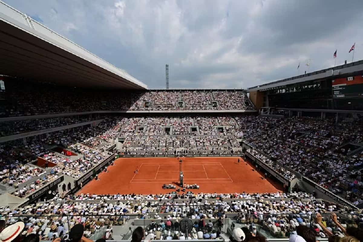French Open, også kendt som Roland Garros, er  den prestigefyldte Grand Slam-turnering