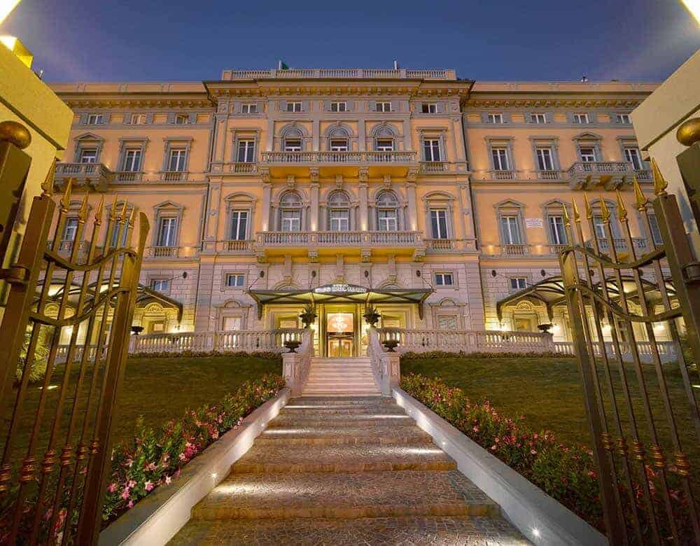 Grand Hotel Palazzo i Livorno med pool på taget