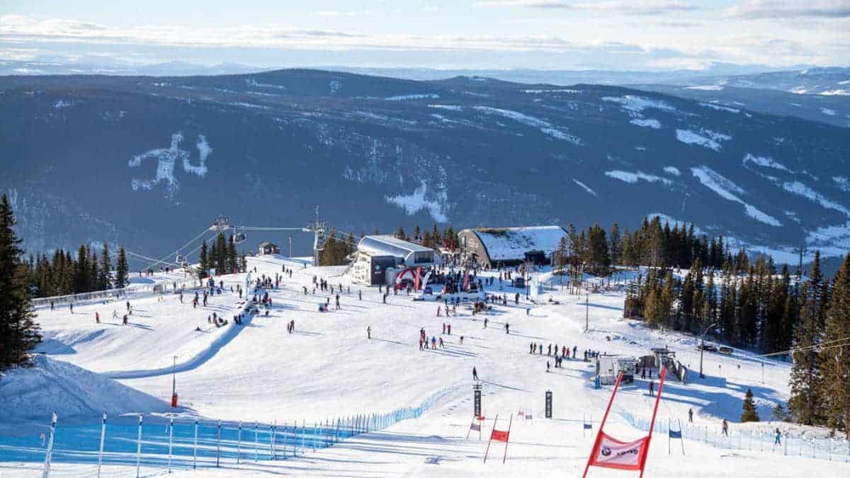 Skiferie i Norge 11 Den billigste skiferie. Skiferie i Hafjell, Norge