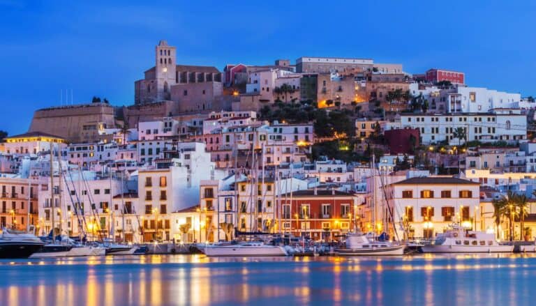 Ibiza: Et Sted med Sol, Hav og Fest 17 Ibiza: Et Sted med Sol, Hav og Fest