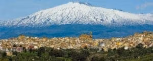 Sicilien fra Etna´s vulkanlandskab til blændende hvide strande mod syd