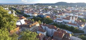 graz-blick-vom-schlossberg--steiermark-tourismus-harry-schiffer.jpg.3444853