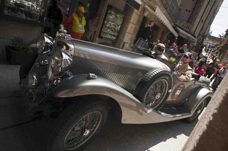 San Marino og Mille Miglia bilsport i verdens smukkeste bil race 4 San Marino og Mille Miglia bilsport i verdens smukkeste bil race