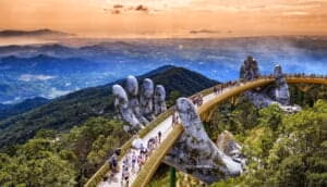Den gyldne bro i Danang, Vietnam fra luften