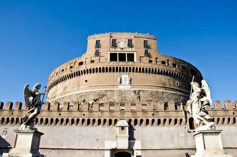 Castel Sant 'Angelo i Rom 8 Castel Sant'Angelo i Rom: Fra Mausoleum til Fort og Museum Castel Sant'Angelos Historie