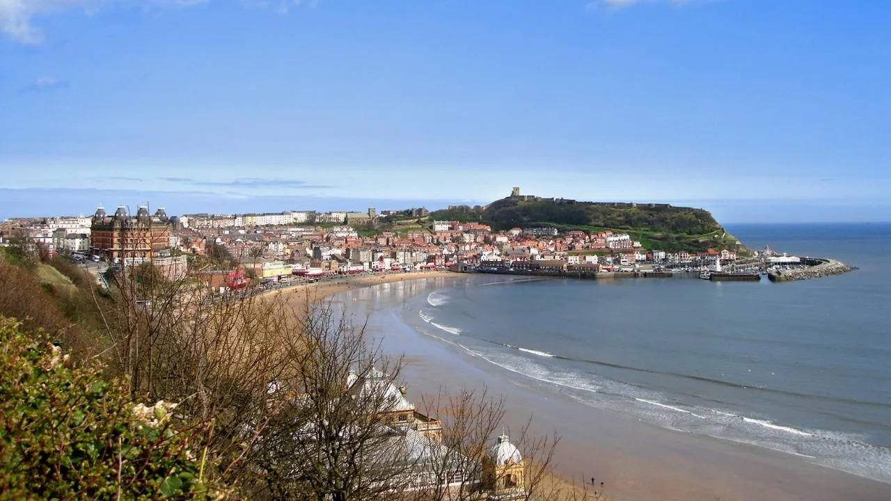 Kystferie i England, Scarborough. Oplev Europas bedste rejsemål til strand og hav