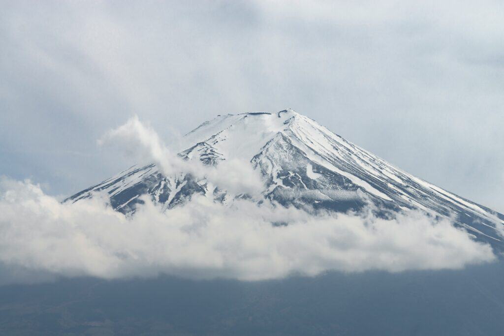 Skiferie i Asien. Fujikawaguchiko. Japan. Unsplash