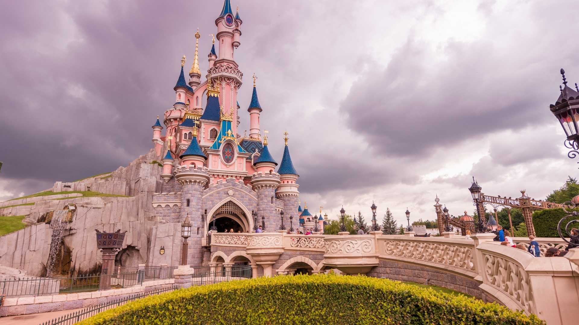 Disneyland Paris — Den ultimative guide 2025/2026