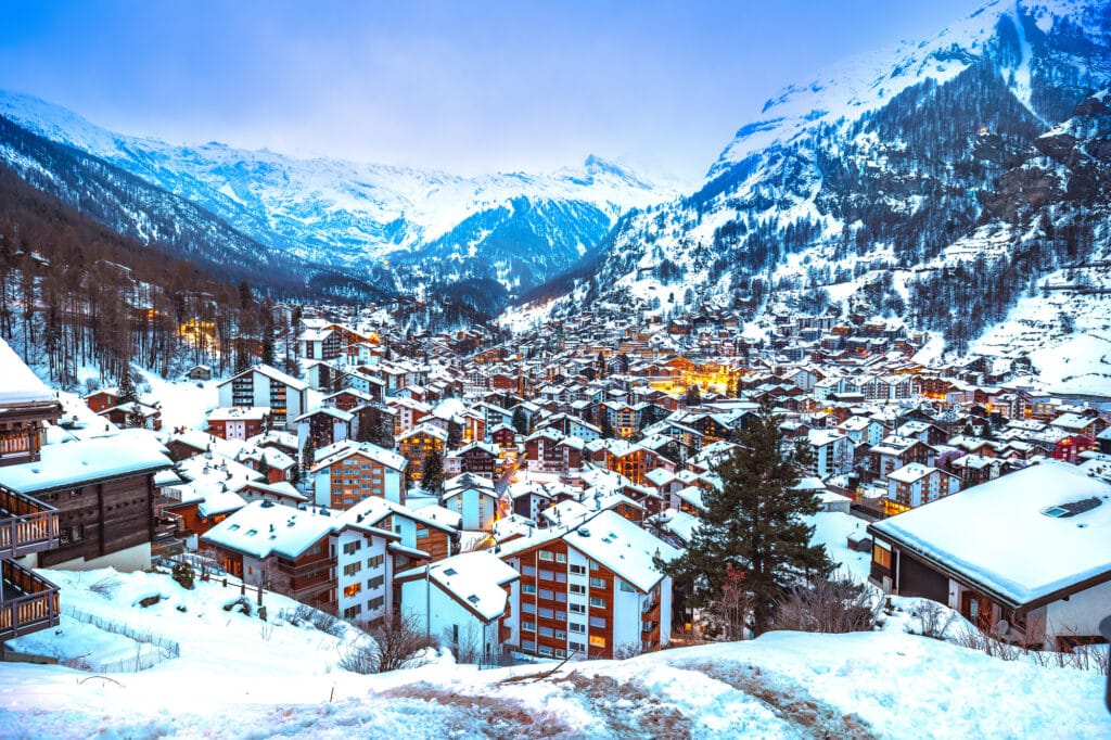 Zwematt efter en lang skidag før aftenen falder på