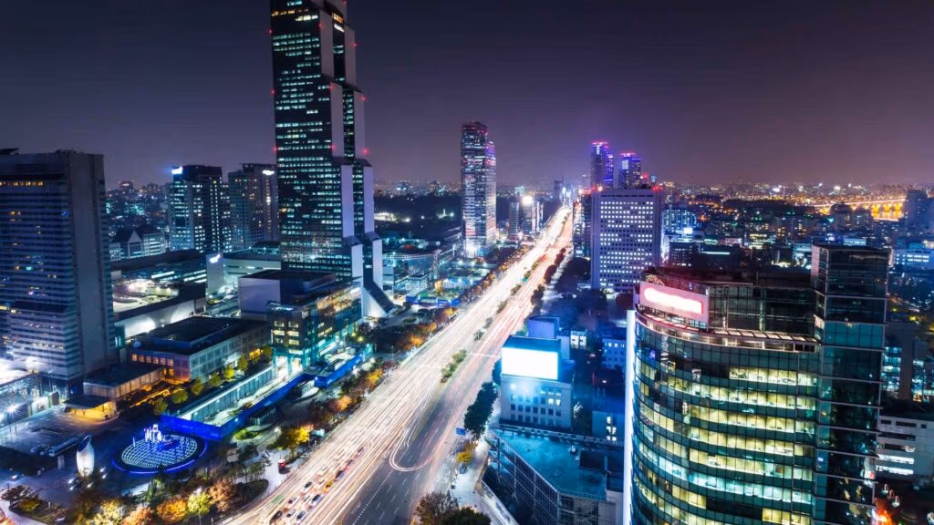 Gangnam i Seoul er centrum for moderne luksusrejser i Sydkorea med designhoteller og rooftop bars