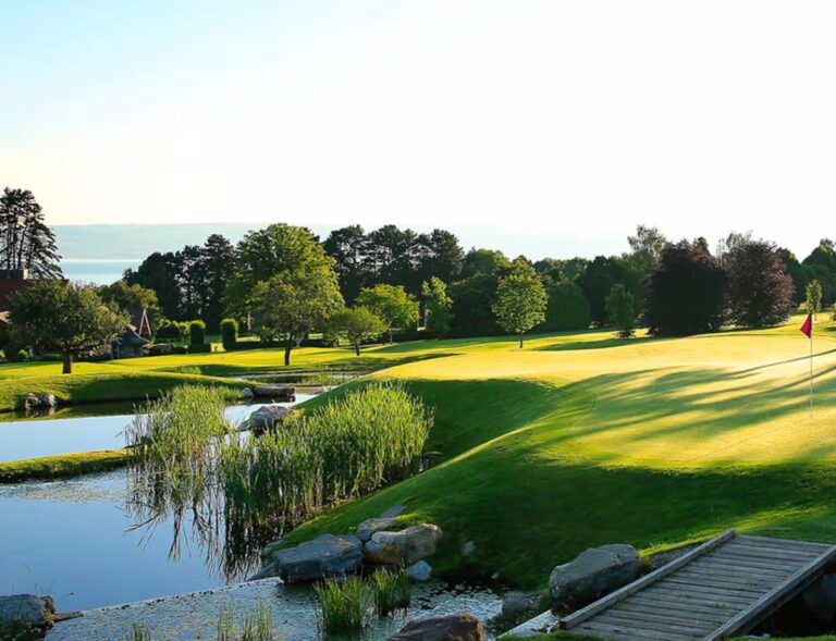 Evian Resort Golf Club & golf course hul 16